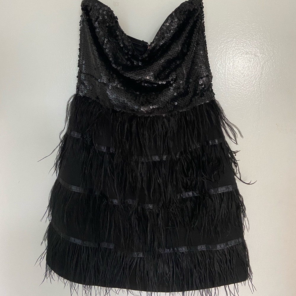Black Strapless Lulus Dress w/ sequins & feathers